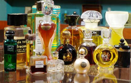 The Quest For Vintage Perfumes - Osmoz